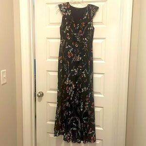 EUC banana republic size 6 floral dress maxi navy pink worn twice!